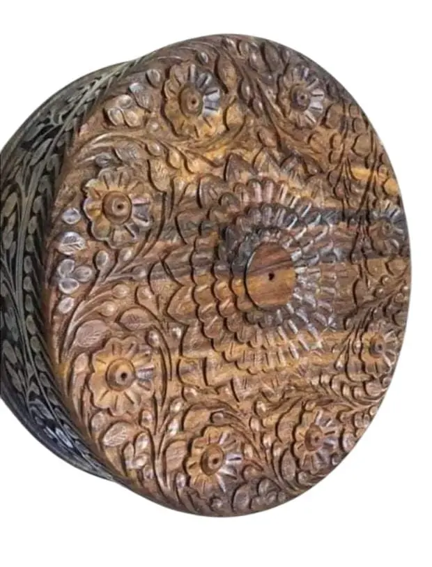TIBETAN CARVING CHAPATI BOX