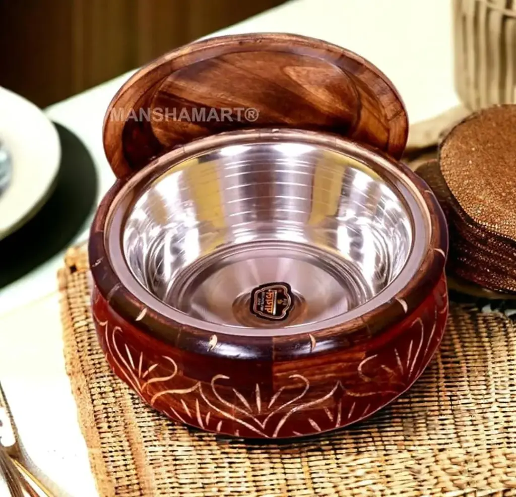 CARVING WOODEN CHAPATI BOX